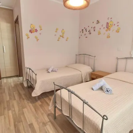 Anastasia - Sea Breeze Retreat Holiday home