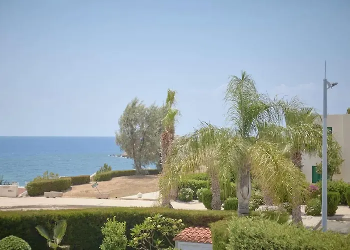 Anastasia - Sea Breeze Retreat Pegeia